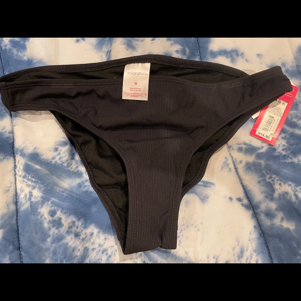 NWT Xhilaration Swim bottoms